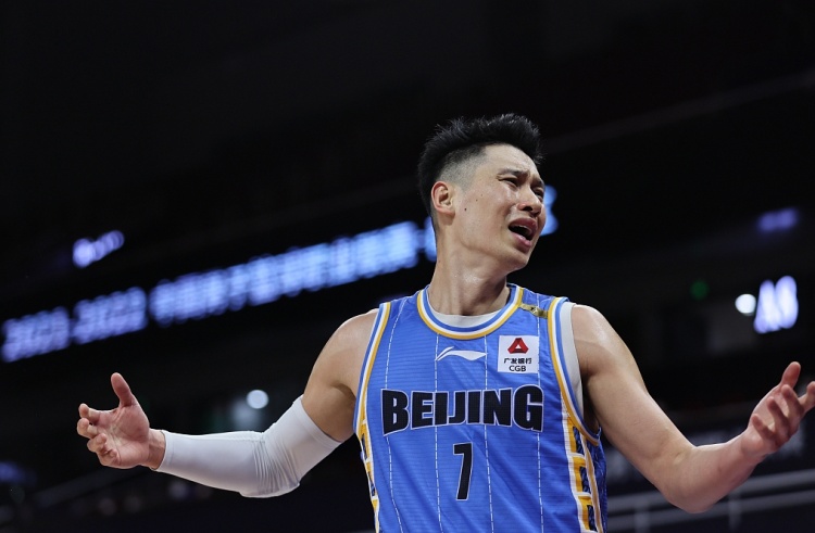 华体会官网-经纪人：虽然CBA很多人对书豪防守动作大 但其实都很尊重他