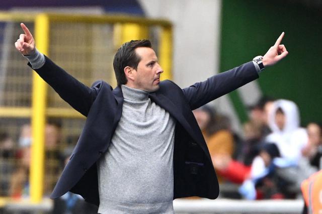 华体会APP-法甲争三大战白热化 这位小球会少帅令人瞩目